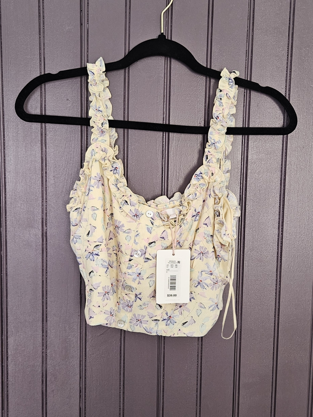 Gianni Bini Cream Floral Ruffle Crop Camisole
